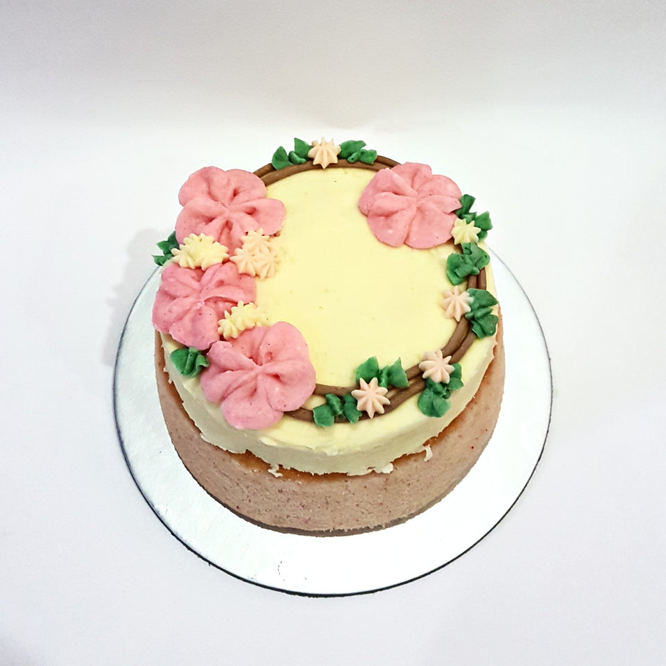 Customised Floral Strawberry yogurt chiffon cake